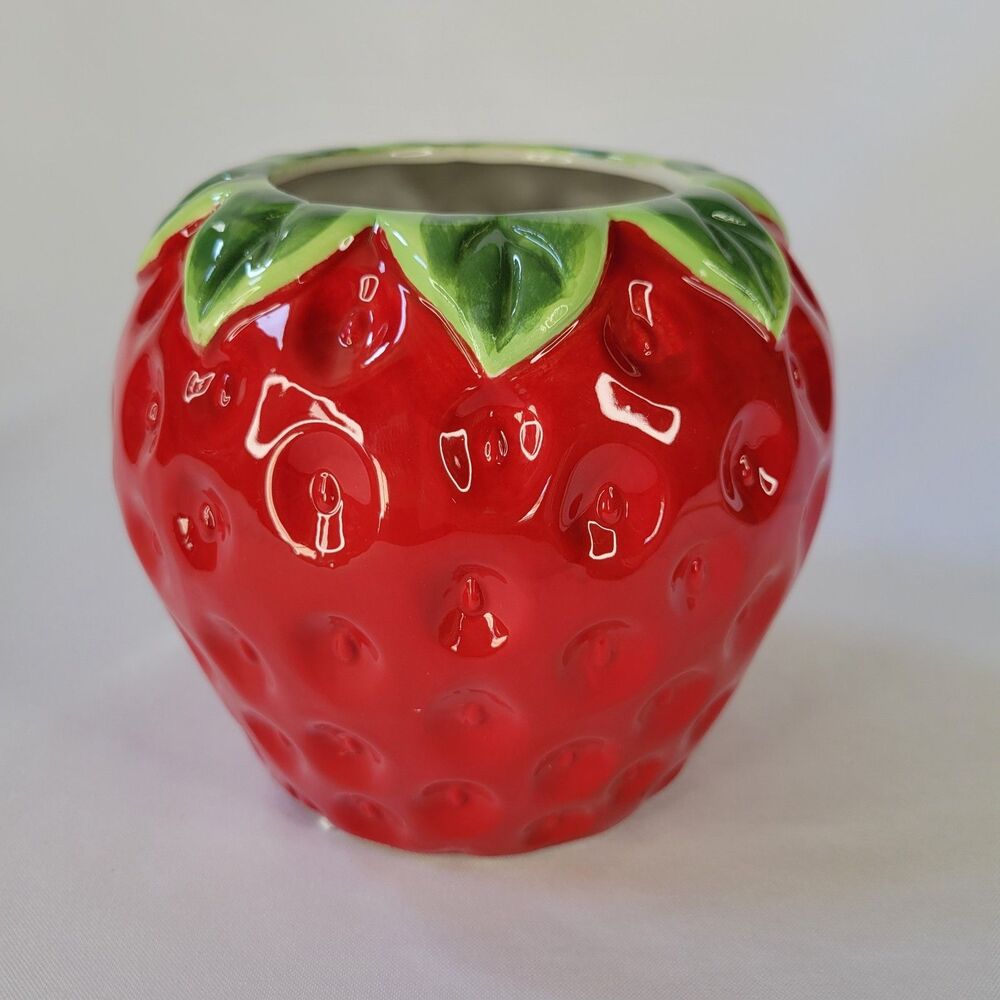 Realistic Ceramic Red Strawberry Shaped Planter Pot Vase Garden Home Decor 5"x6"